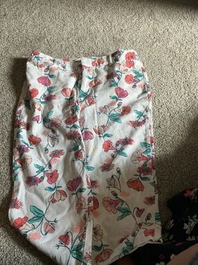 St. John’s Bay Capri Sz14